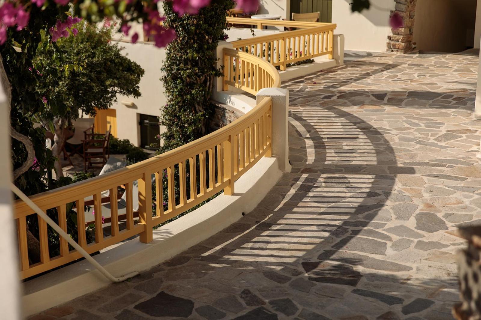 Proteas Hotel & Suites Agios Prokopios  Esterno foto
